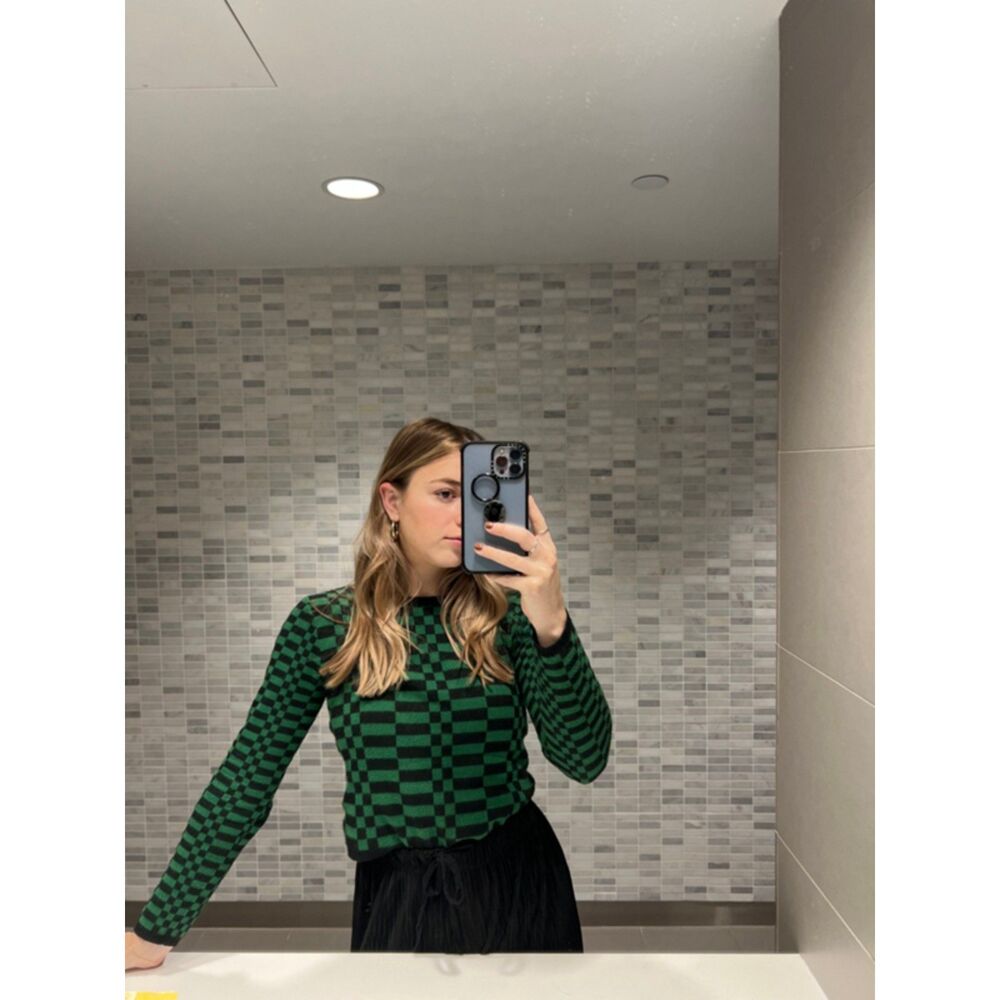 Daydreamer LA Evergreen Check Sweater Size Small $87 retail NWT Soft!